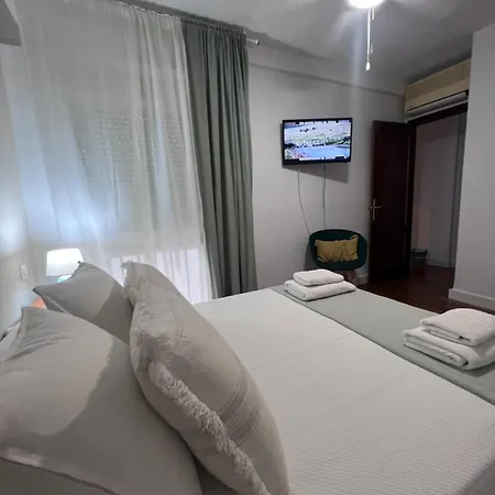 Aparthotel Nueva Juderia 4*